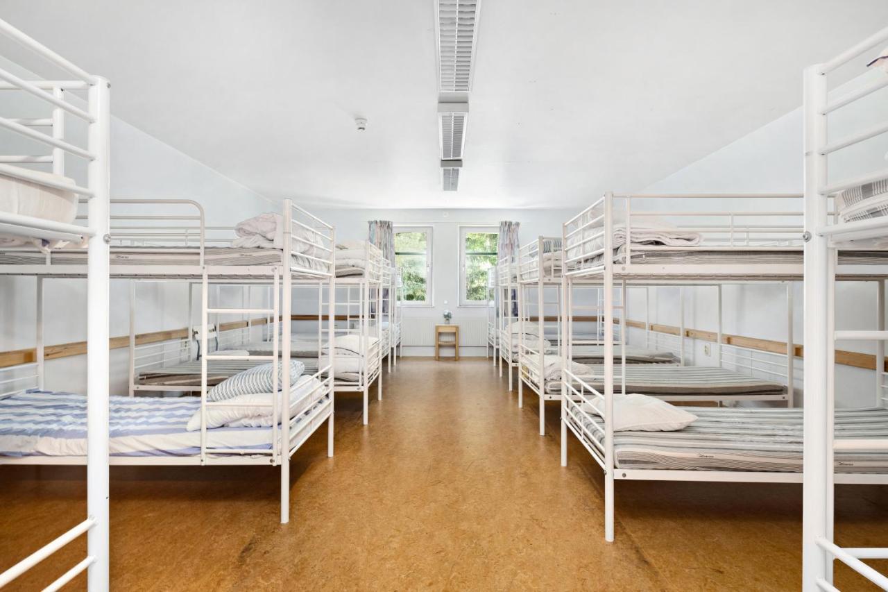 Krongarden Vandrarhem Kristinehamn Buitenkant foto