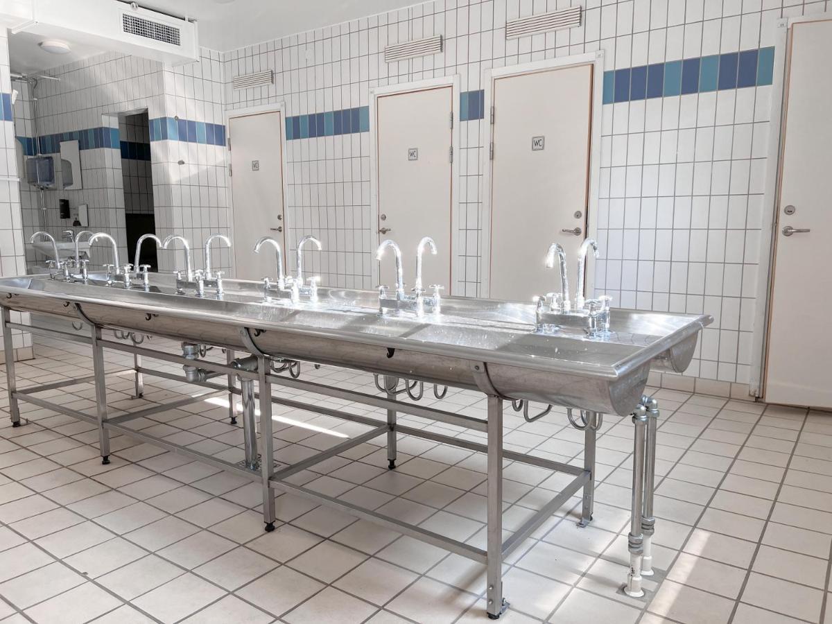 Krongarden Vandrarhem Kristinehamn Buitenkant foto