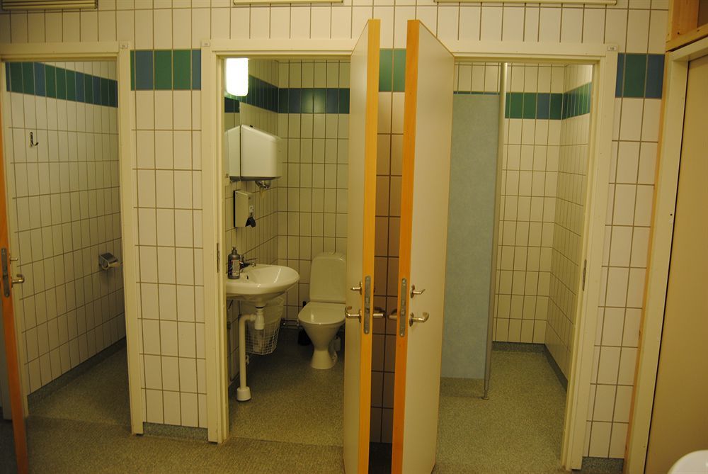 Krongarden Vandrarhem Kristinehamn Buitenkant foto