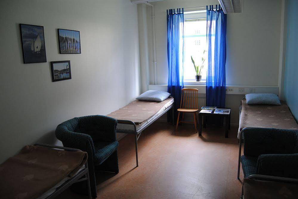 Krongarden Vandrarhem Kristinehamn Buitenkant foto