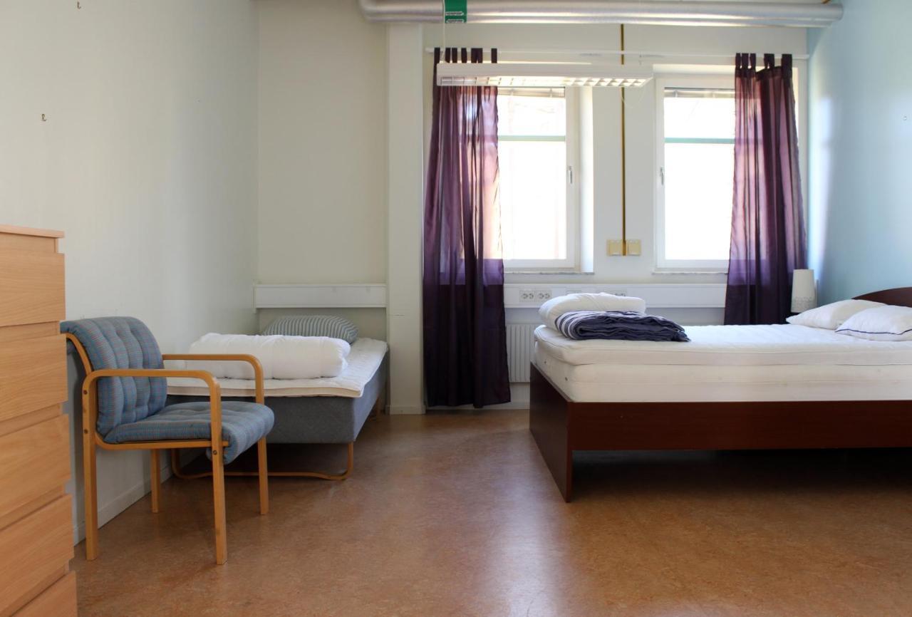 Krongarden Vandrarhem Kristinehamn Buitenkant foto