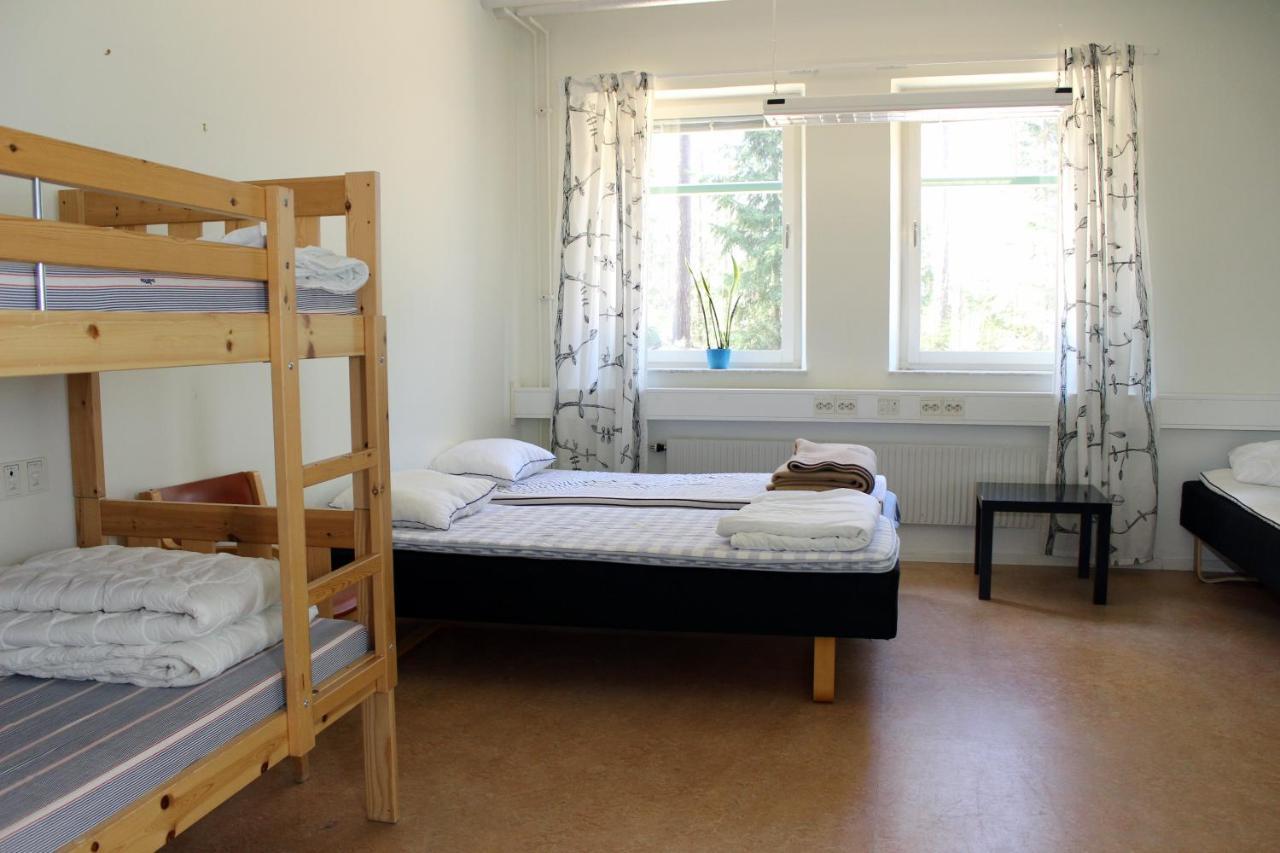 Krongarden Vandrarhem Kristinehamn Buitenkant foto